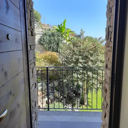 Apartment Bioula *